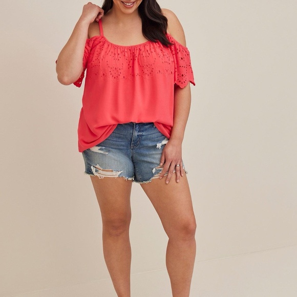 Torrid | Challis Embroidered Cold Shoulder Top NWT | Size 1 - Picture 12 of 13